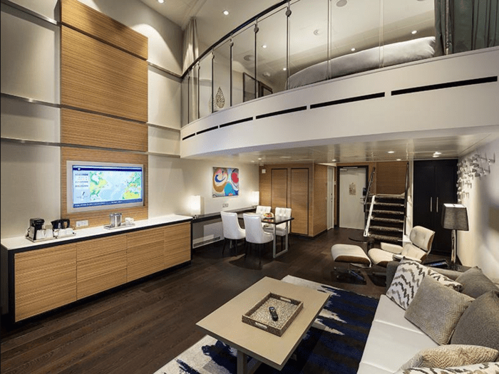 RCI Ovation of the Seas Grand Loft Suite.png